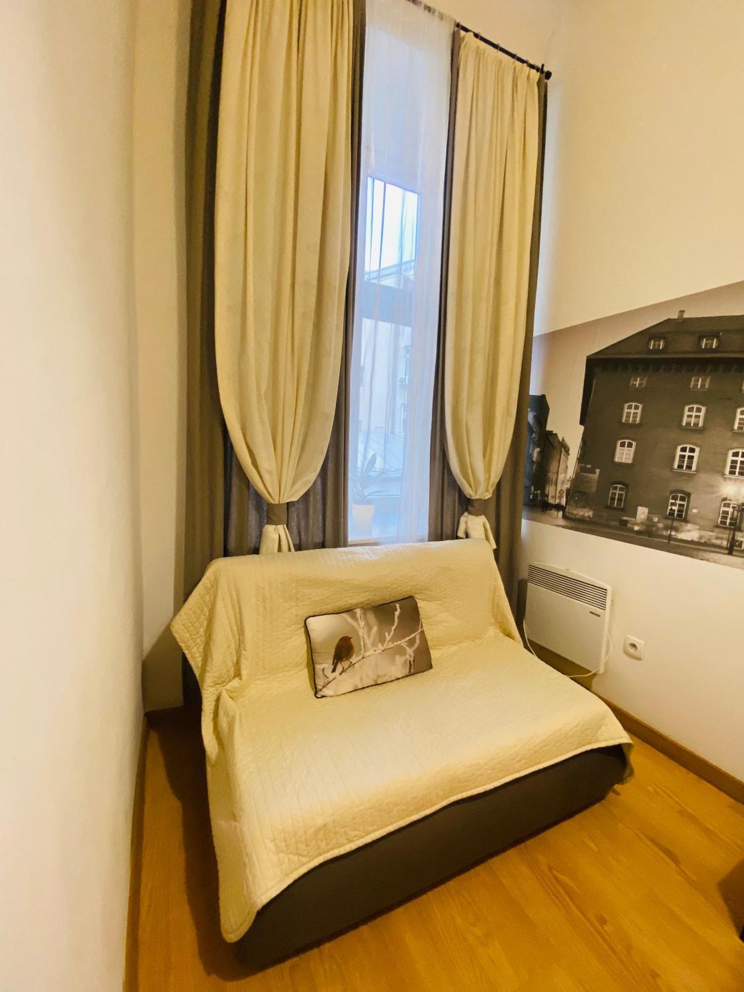 Krakow Apartments & Rooms Экстерьер фото