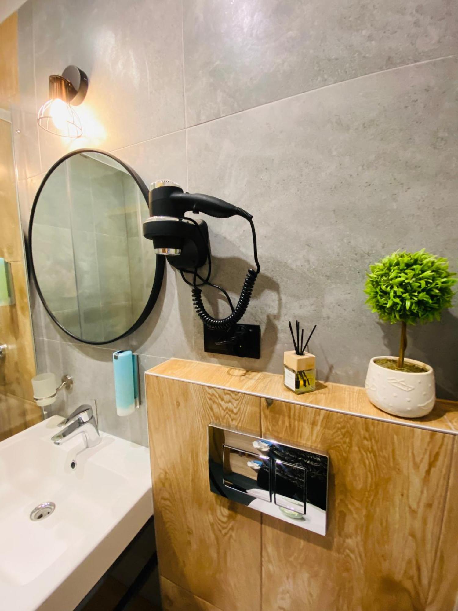 Krakow Apartments & Rooms Экстерьер фото