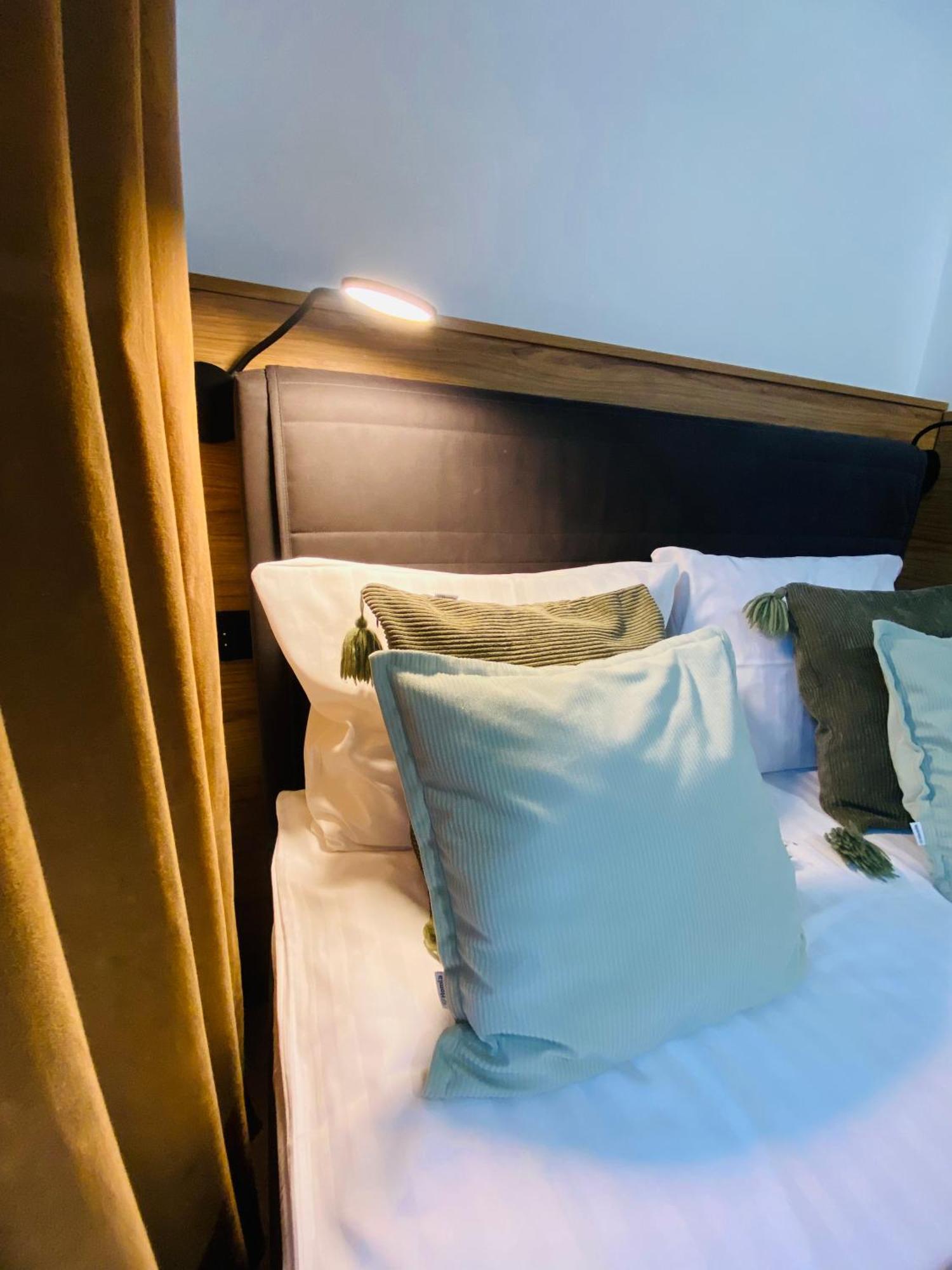 Krakow Apartments & Rooms Экстерьер фото