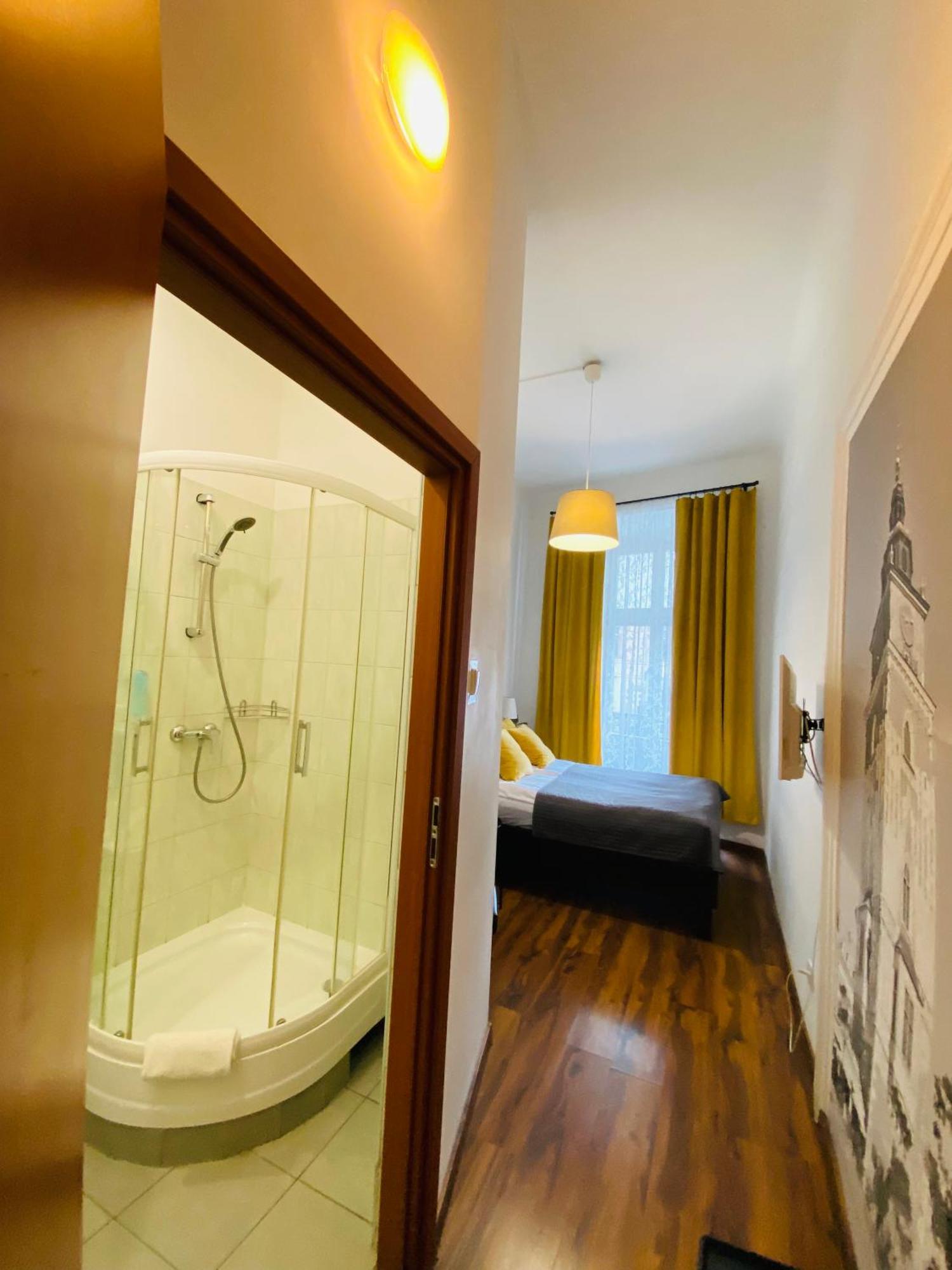 Krakow Apartments & Rooms Экстерьер фото