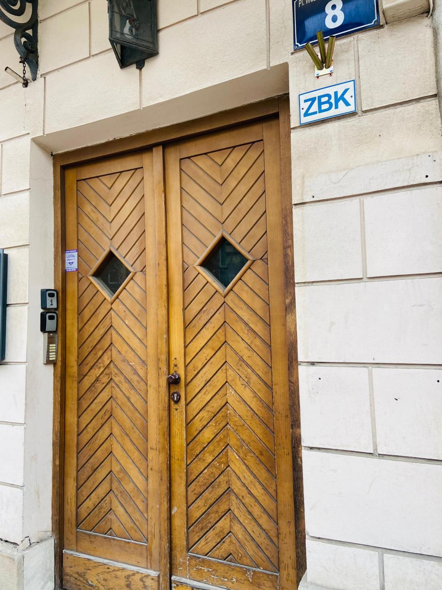 Krakow Apartments & Rooms Экстерьер фото